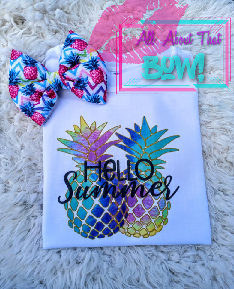 Hello Summer Graphic T