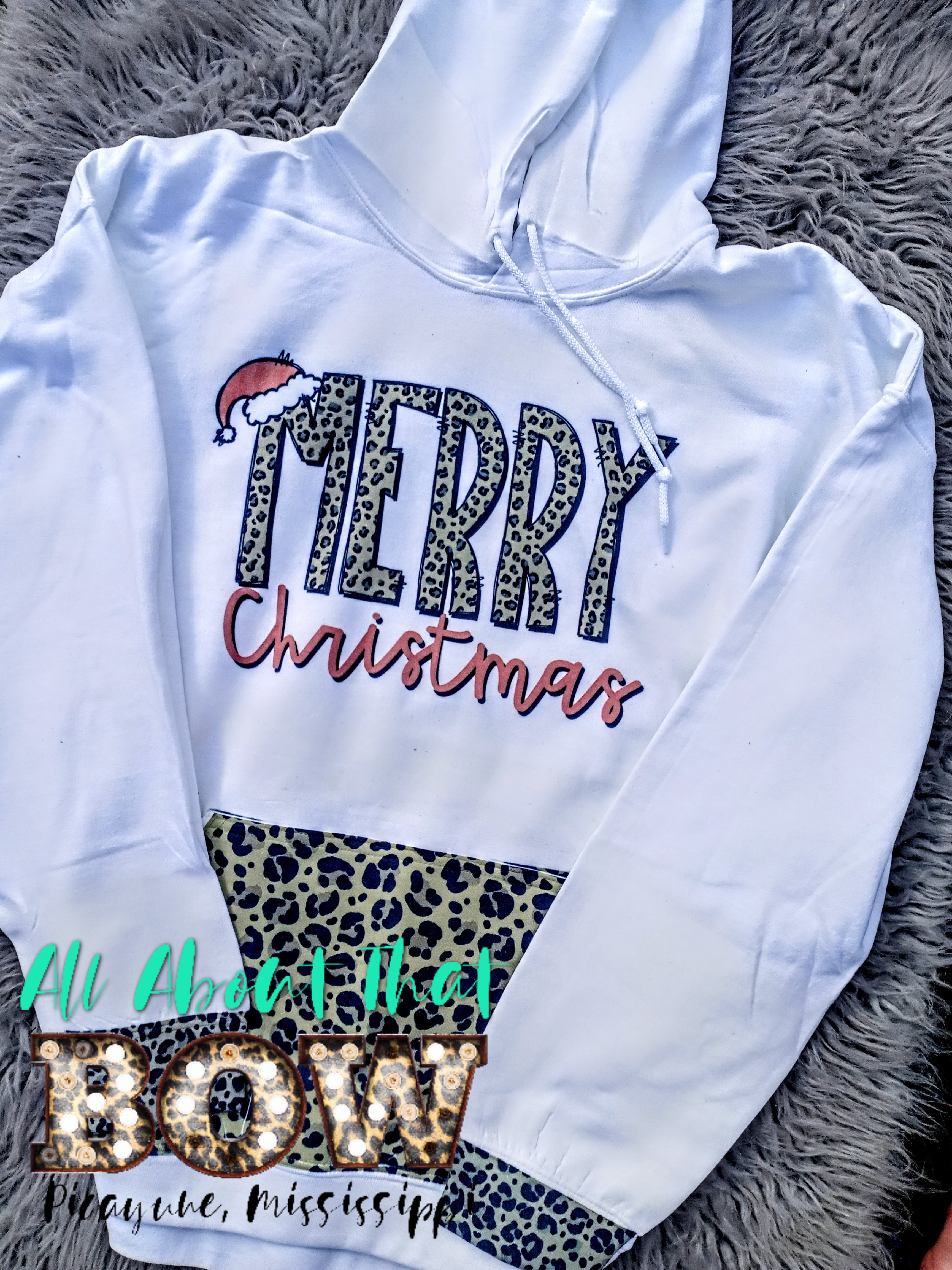 Merry Christmas Cheetah Sweatshirt